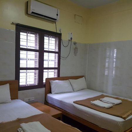 Shwe Eain Si Guest House - Burmese Only Мйеик Екстериор снимка
