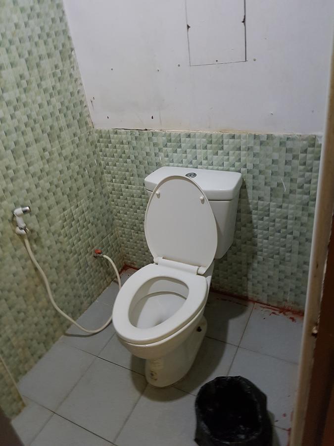 Shwe Eain Si Guest House - Burmese Only Мйеик Екстериор снимка